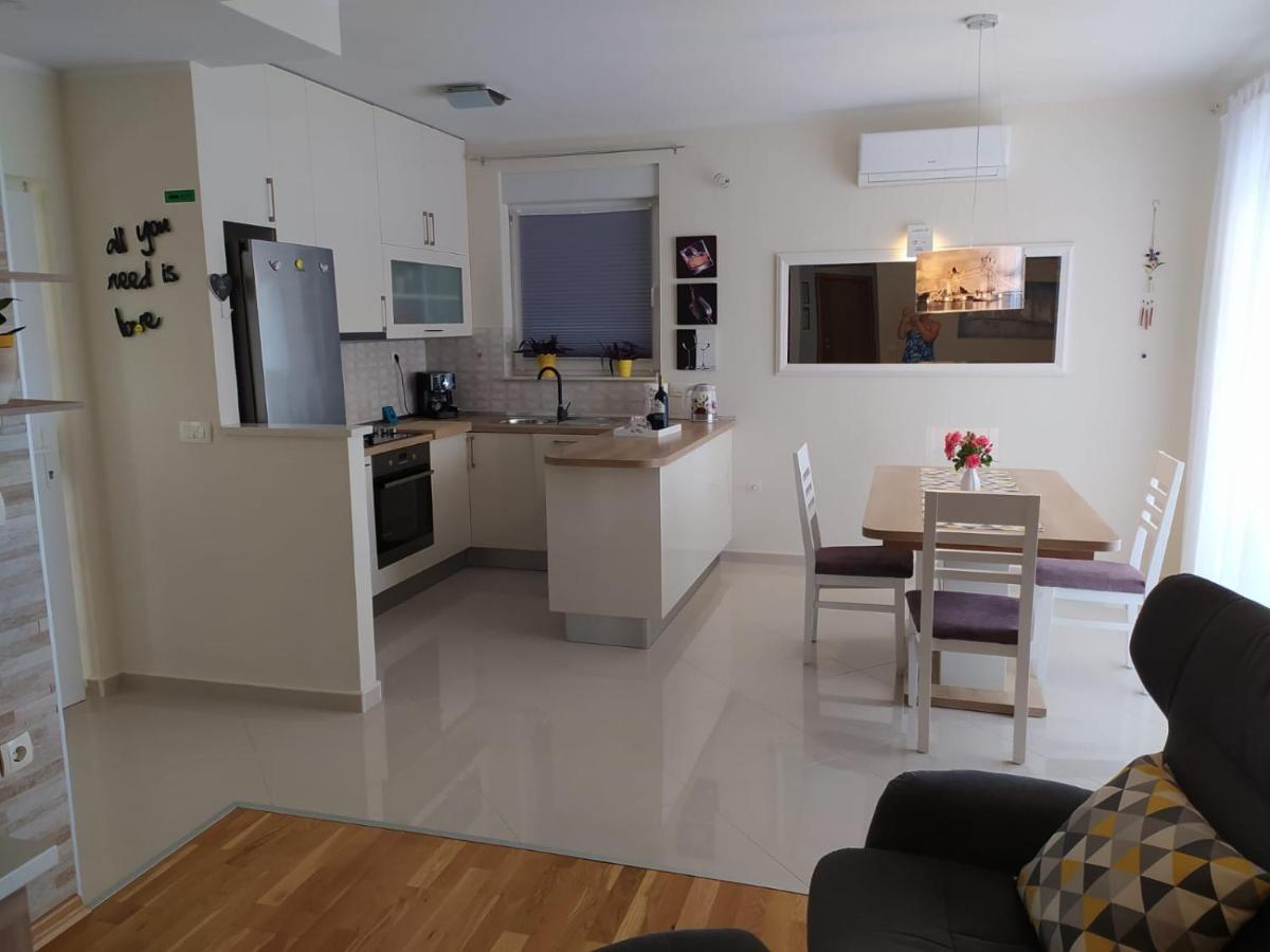 Apartman Pejic,Makarska,Veliko Brdo Buitenkant foto